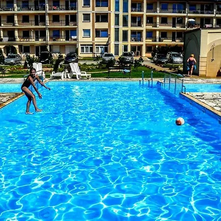 Blue Mare U Tomka Apartment