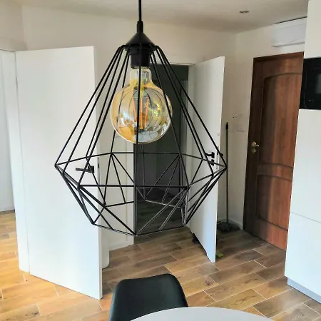 Blue Mare U Tomka アパート *